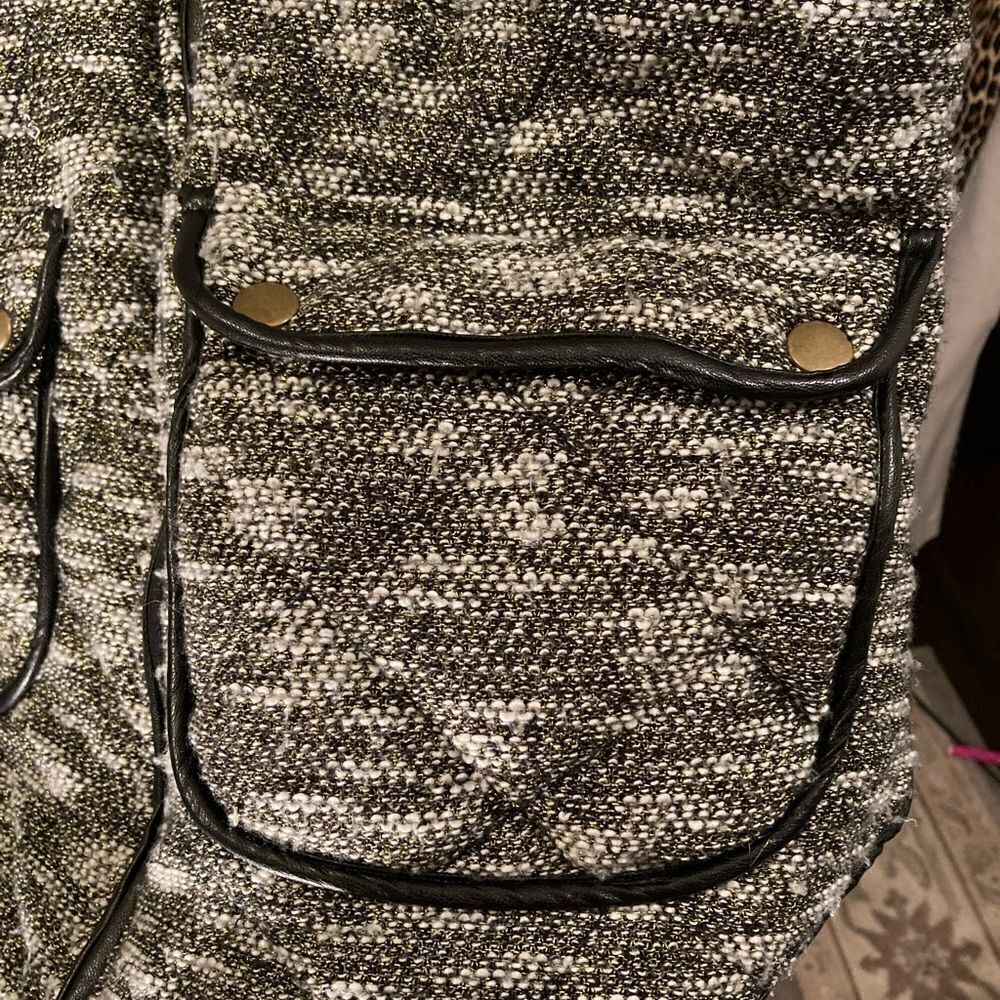 Tweed Puffer Vest    - Picture 4 of 14
